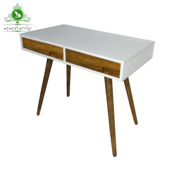 Simple classic desk